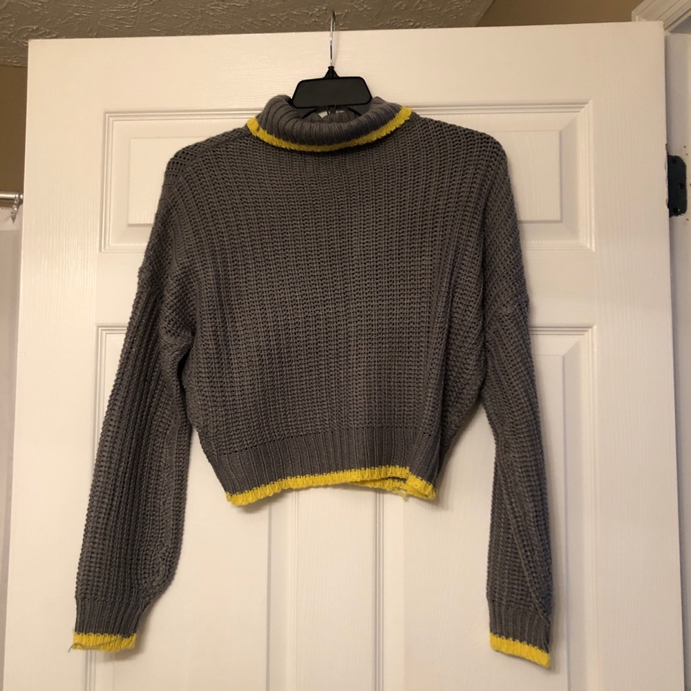 Grey and Yellow Cropped Turtleneck